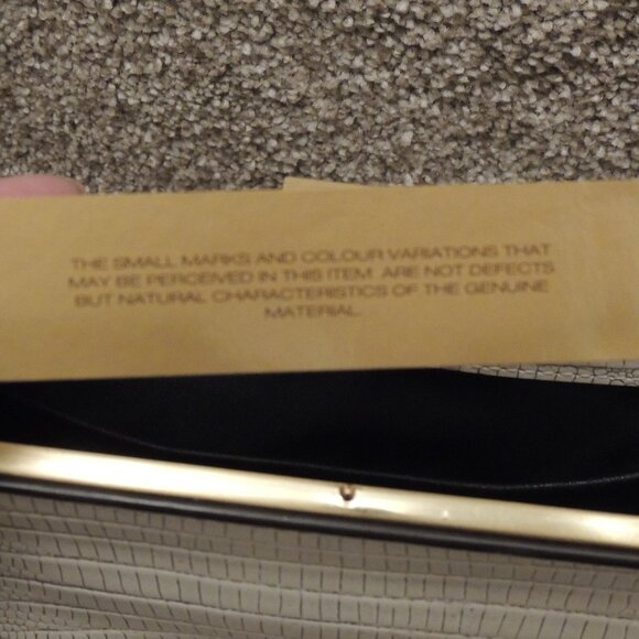 Donna Karan New York Ivory Faux Lizard Clutch Crossbody Gold Chain Bag - Picture 9 of 9